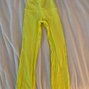 NWOT Electric Lemon Lululemon Leggings Size 0